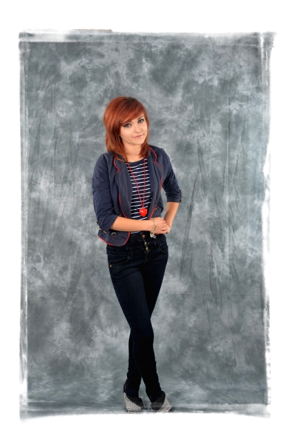 hayling island beach photos-172.jpg - HAYLING ISLAND - STUDIO - 20.7.11 - EMILY